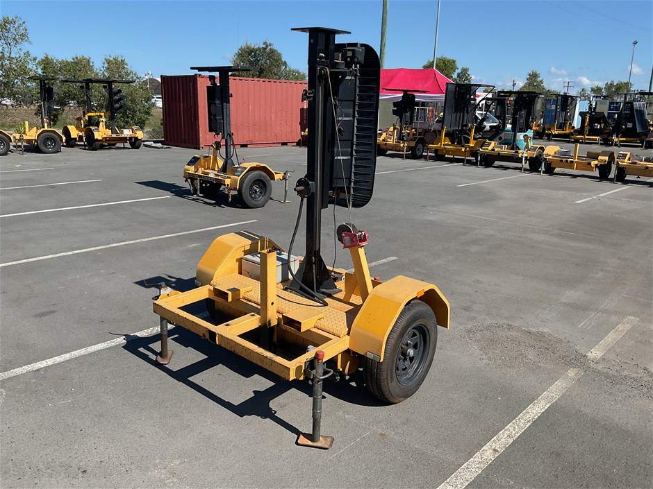 2013 Giga Signs PTL2 Single Traffic Control Unit Trailer