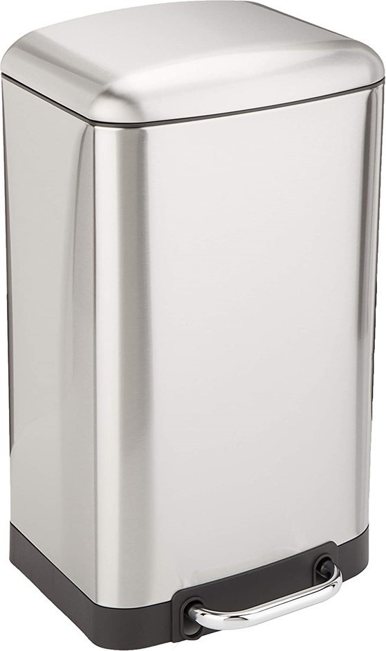 0065-5062777 · AMAZON BASICS 20 Liter Soft-Close, Smudge Resistant Trash Can with Foot Ped