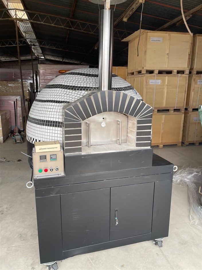 Pizza Oven Commercial Grade, Wood / Gas Fired 2025 (Unused)