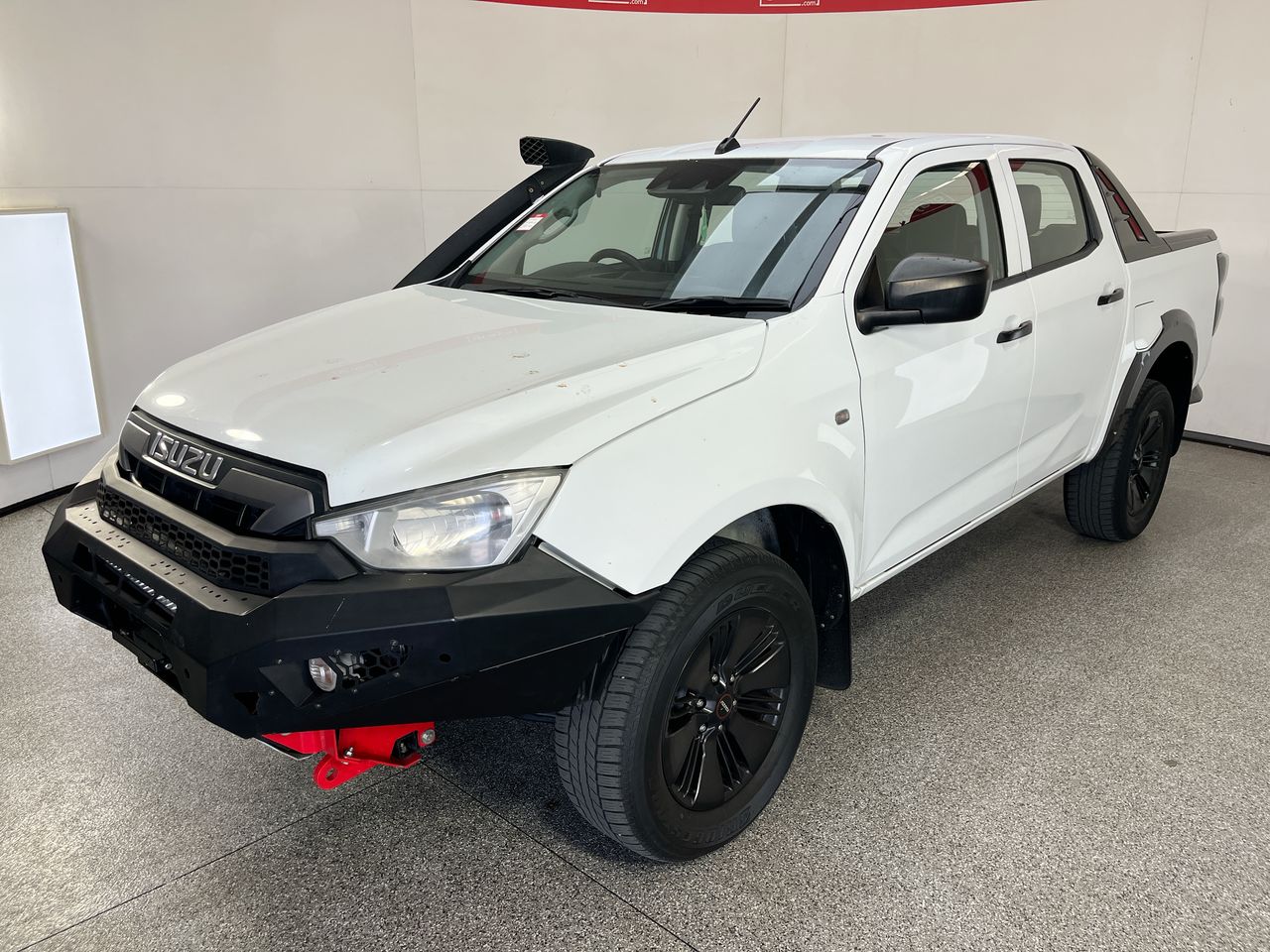 2020 Isuzu D-MAX 4X4 SX Turbo Diesel Automatic Crew Cab Chassis