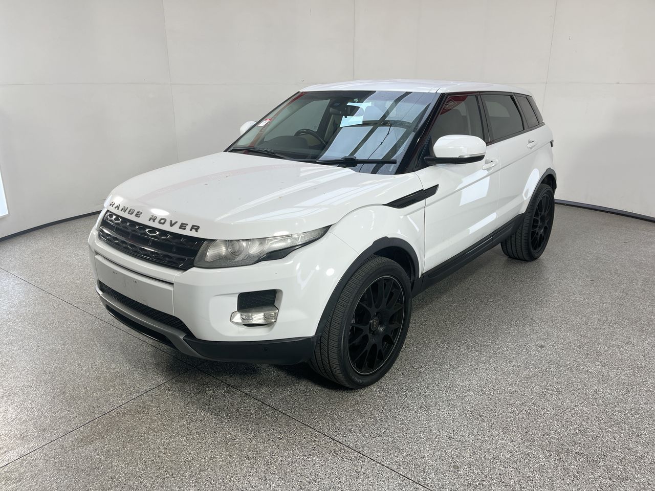 2011 Land Rover Range Rover Evoque Si4 PURE Wgn - WOVR INSP