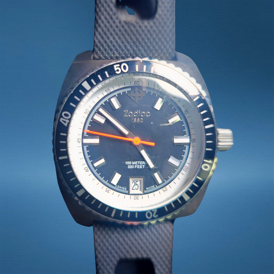 Zodiac Sea Dragon Z02200 Stainless Steel 38mm Wxo & CoA Auction
