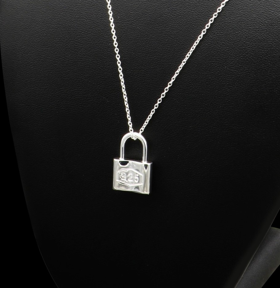 925 Sterling Silver Plated Locket Necklace