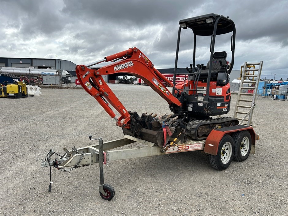 Unreserved Ex-Hire Excavation & Construction Equipment - VIC