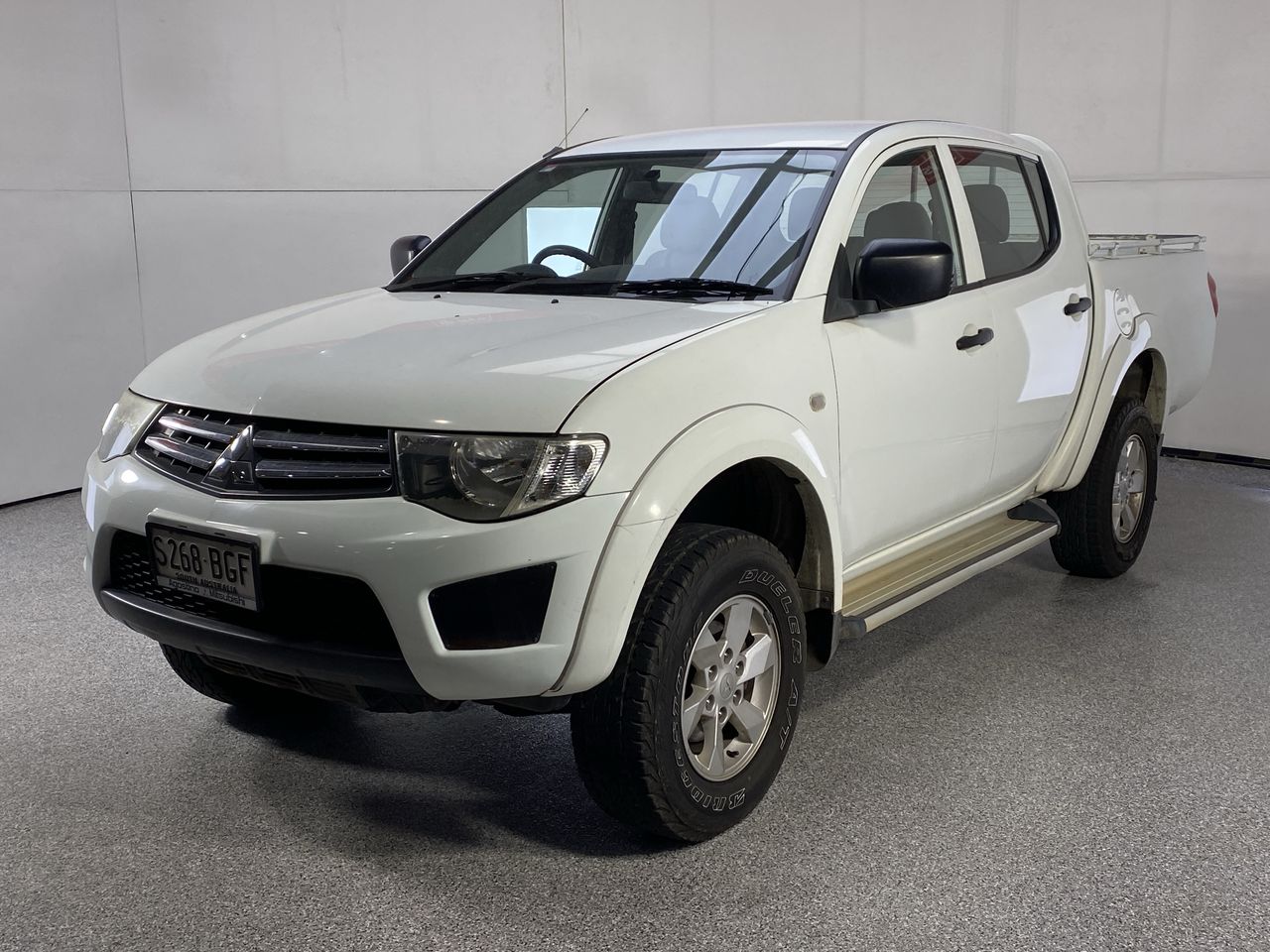 2015 Mitsubishi Triton 4X4 GLX MN