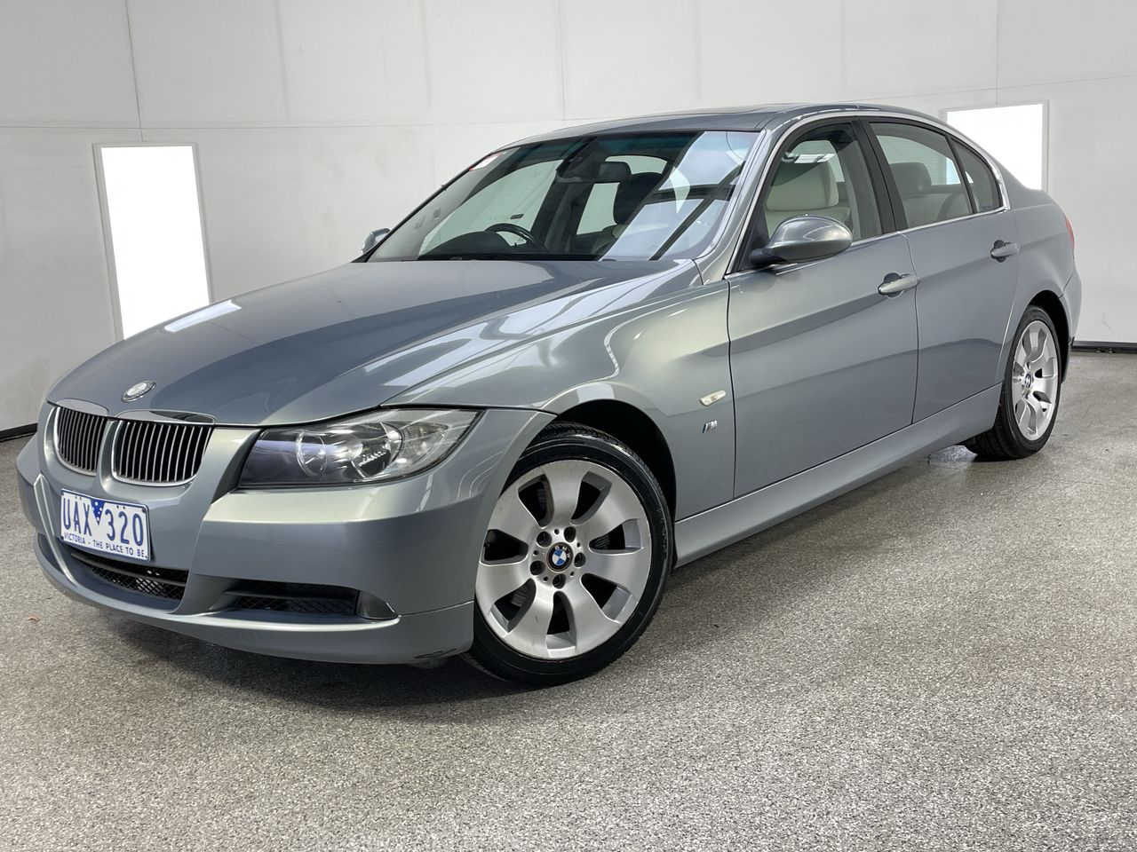 2005 BMW 3 Series E90 Automatic Sedan