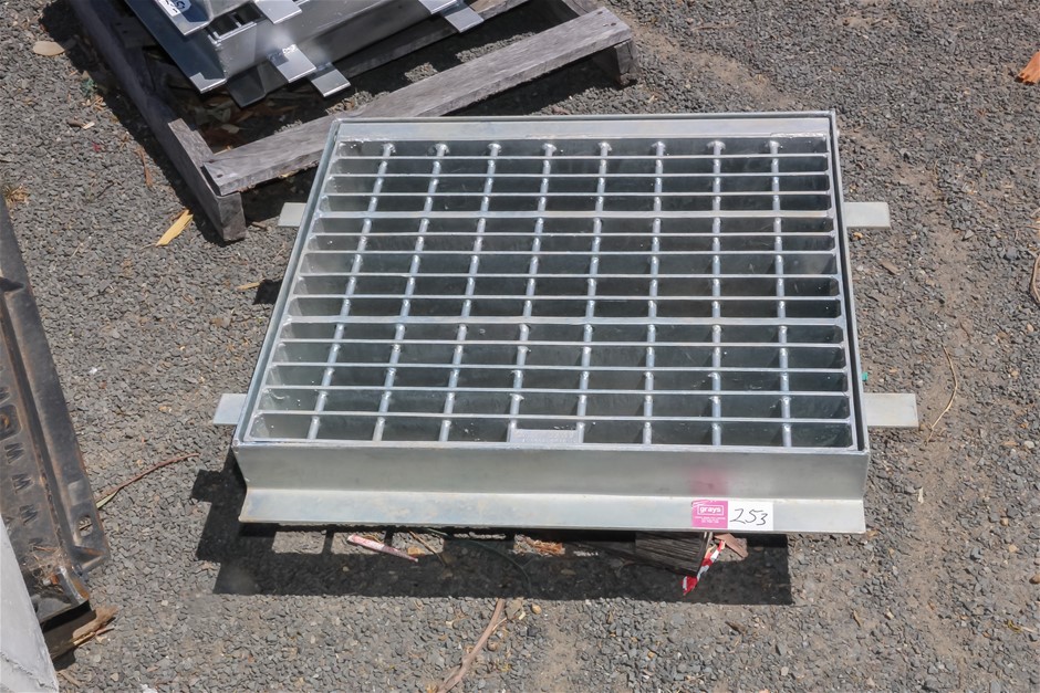 Galvanise Grates