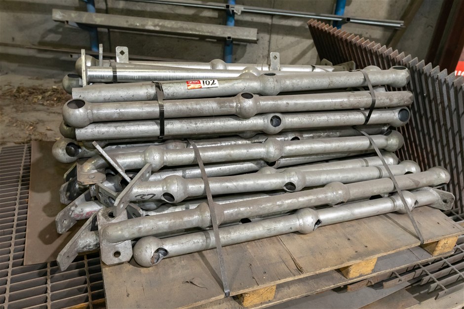 Ball Tube Hand Railing Posts Auction (0102-5061382) | Grays Australia