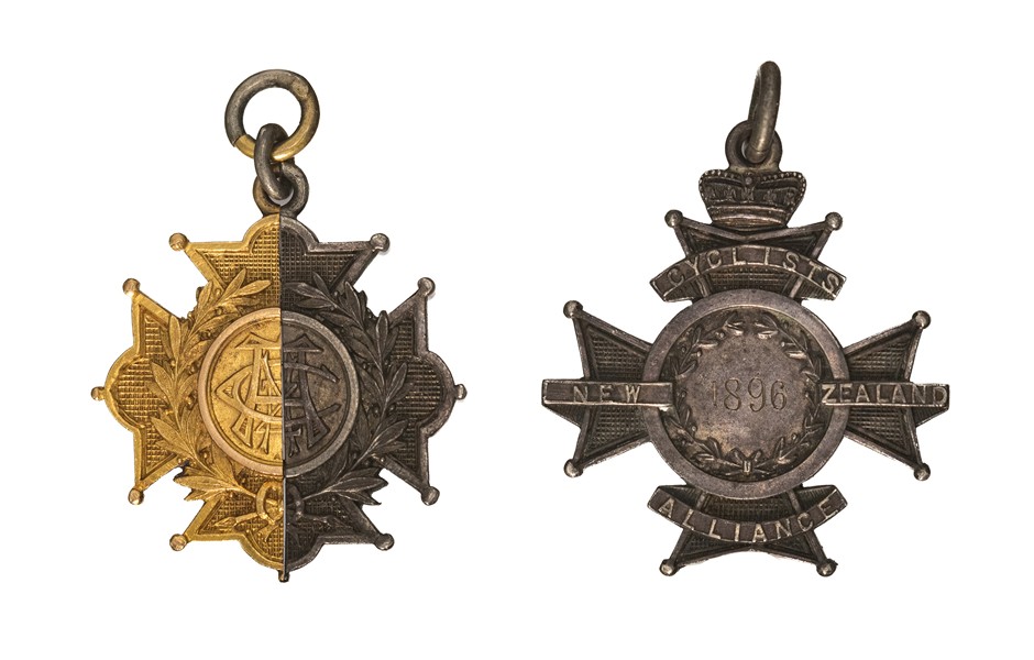 INTERNATIONAL BIDDERS/WINNERS IMPORTANT NOTES: