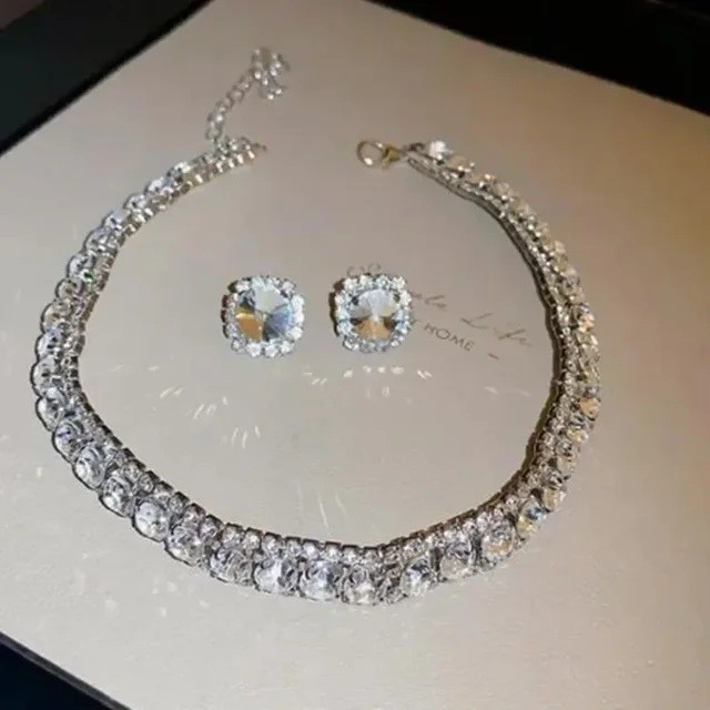 Designer Simulated Diamond Choker Necklace & Earring Set in Gold