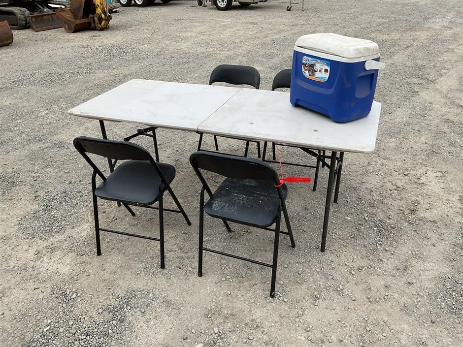 <p>Folding Table with 4 x Chairs </p>