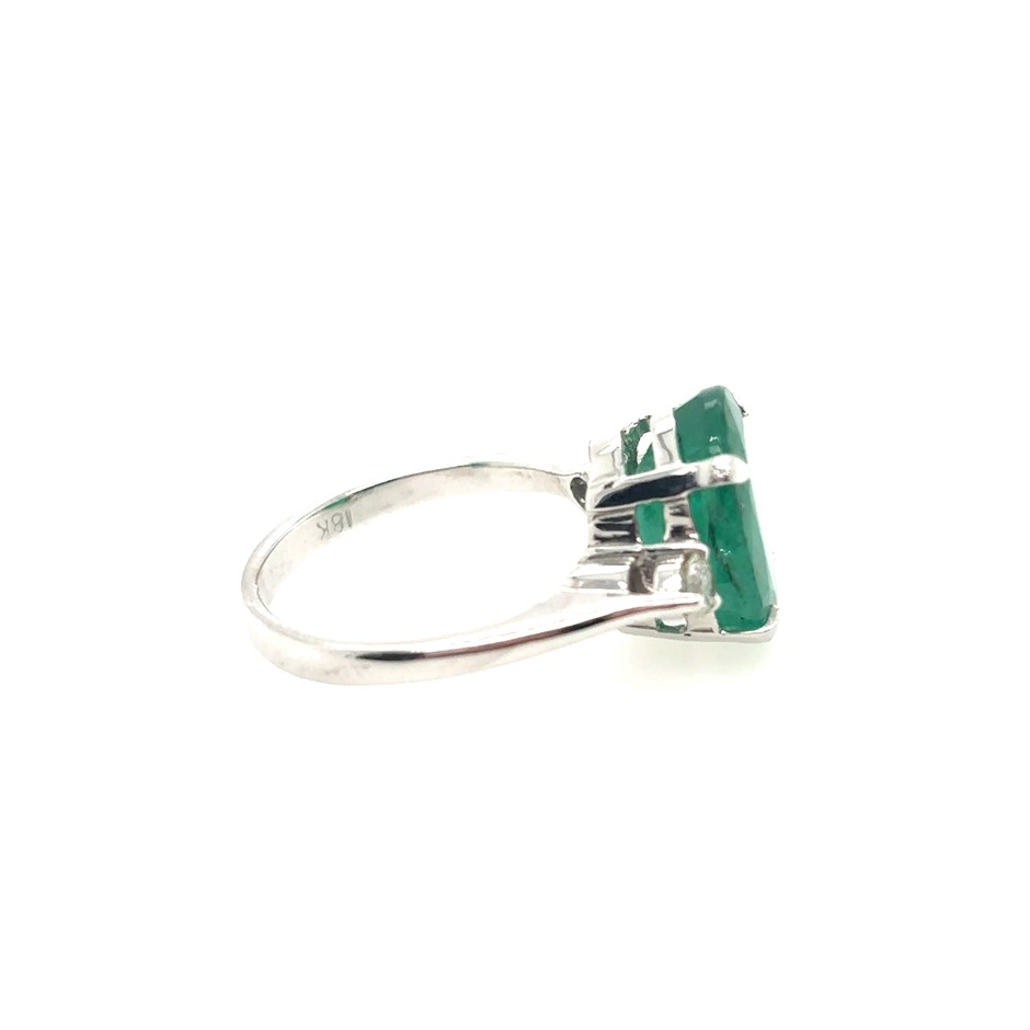 4.92ct Emerald & 0.46ct Round Two Stones Dia. G/VS Ring 18K White Gold