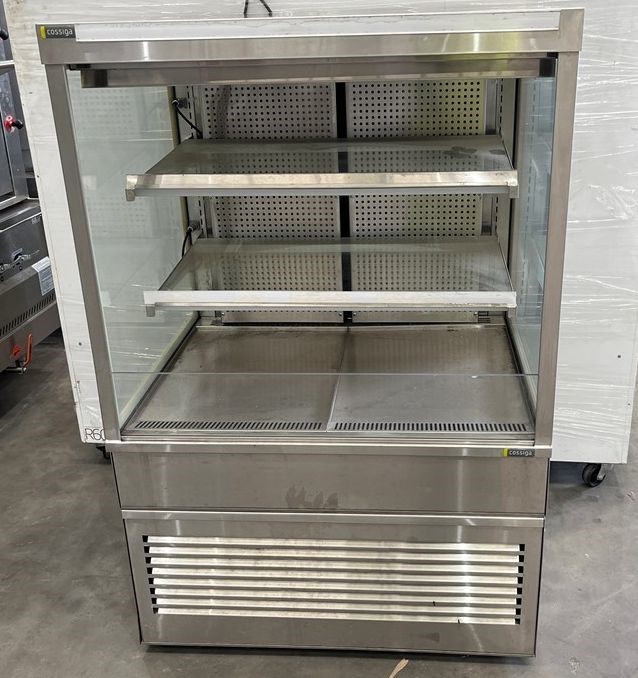 <p>Cossiga Refrigerated Glass Display</p>