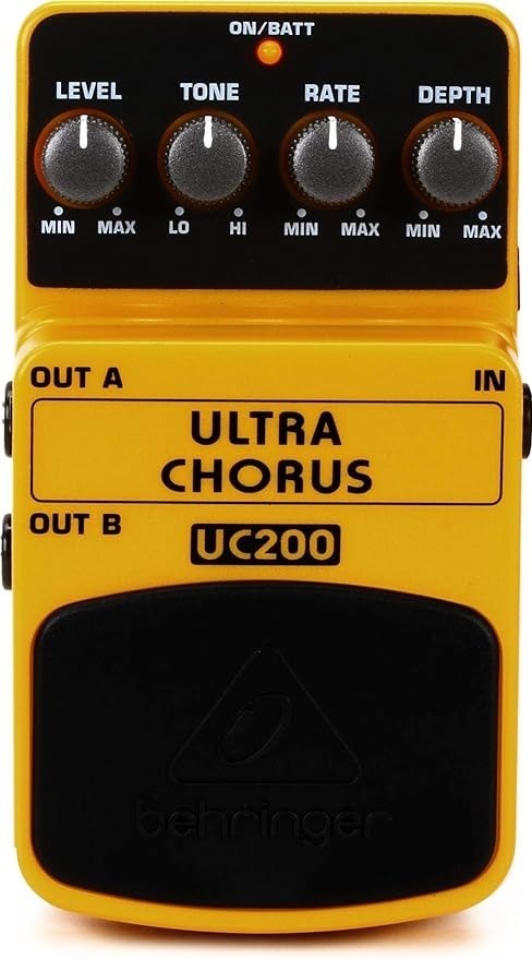 Behringer UC200 Ultra Chorus Effects Pedal