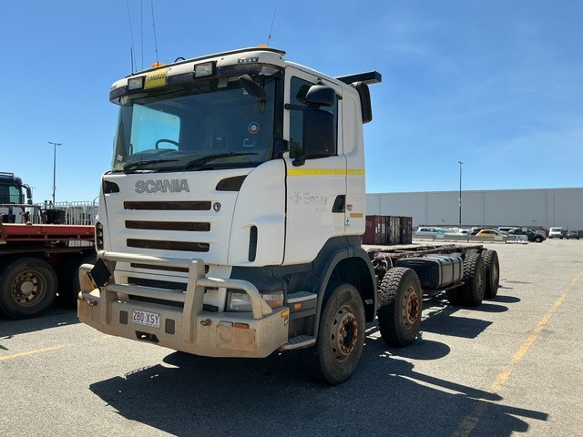 <p>2008 Scania R420 8 x 4 Cab Chassis Truck</p>