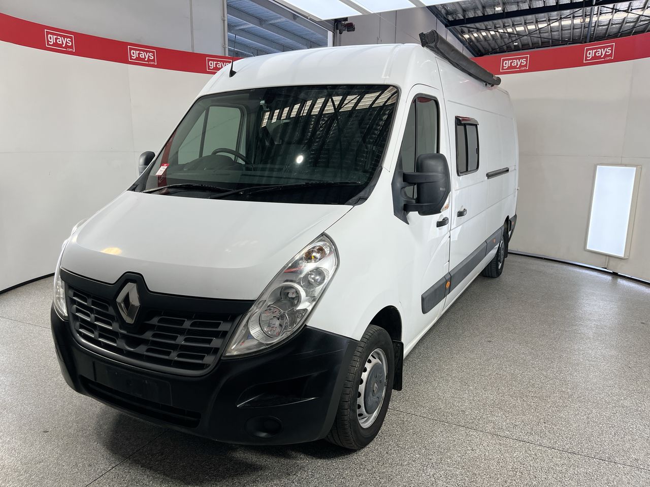 2019 Renault Master LWB Mid Roof Turbo Diesel Automatic Van 