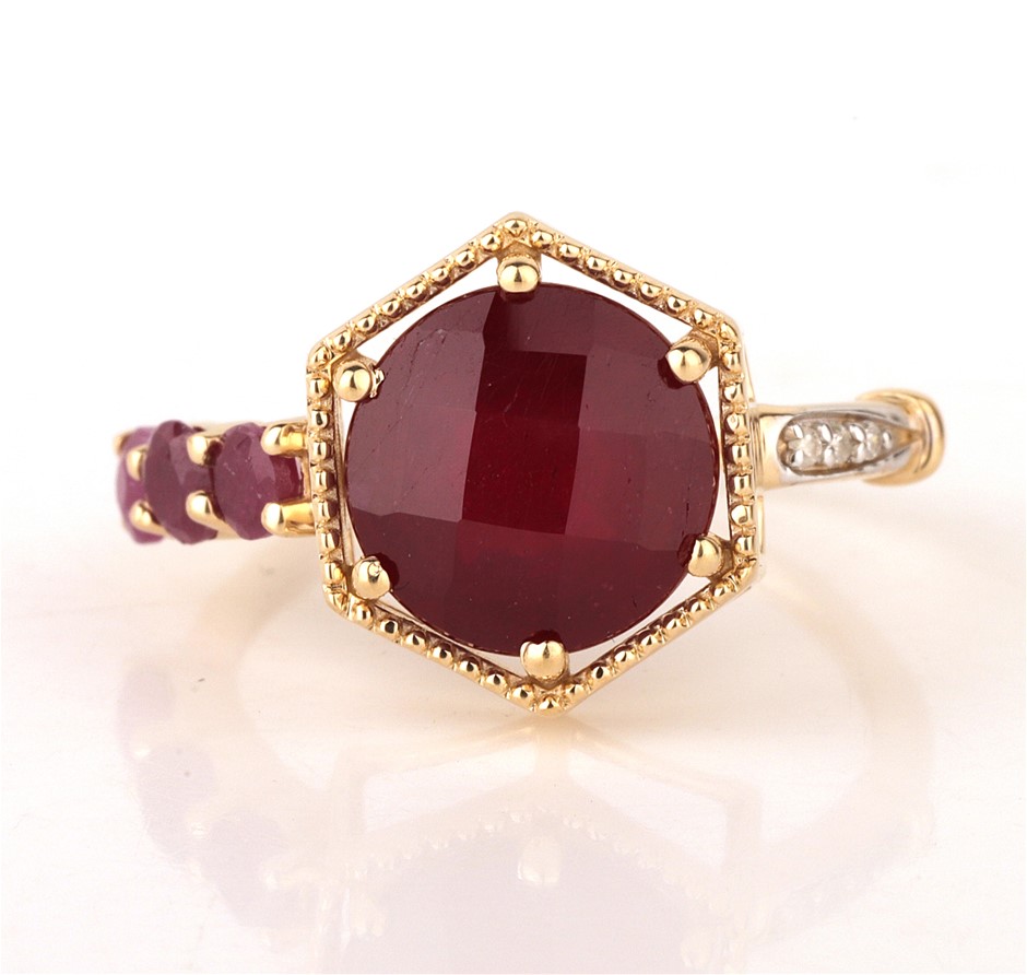 Yellow Gold Natural Ruby   & Diamond Ring with Valuation