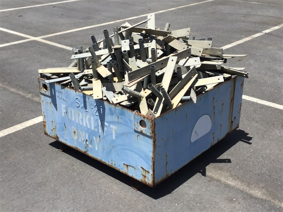 <p>Qty Of Fence Feet</p>