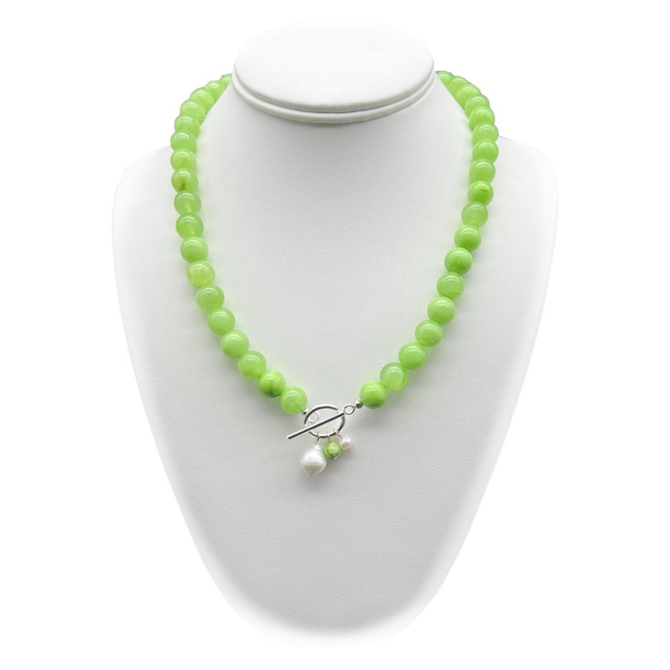10mm Green Flower Jade with 'O' Toggle Gemstone Beaded Necklace