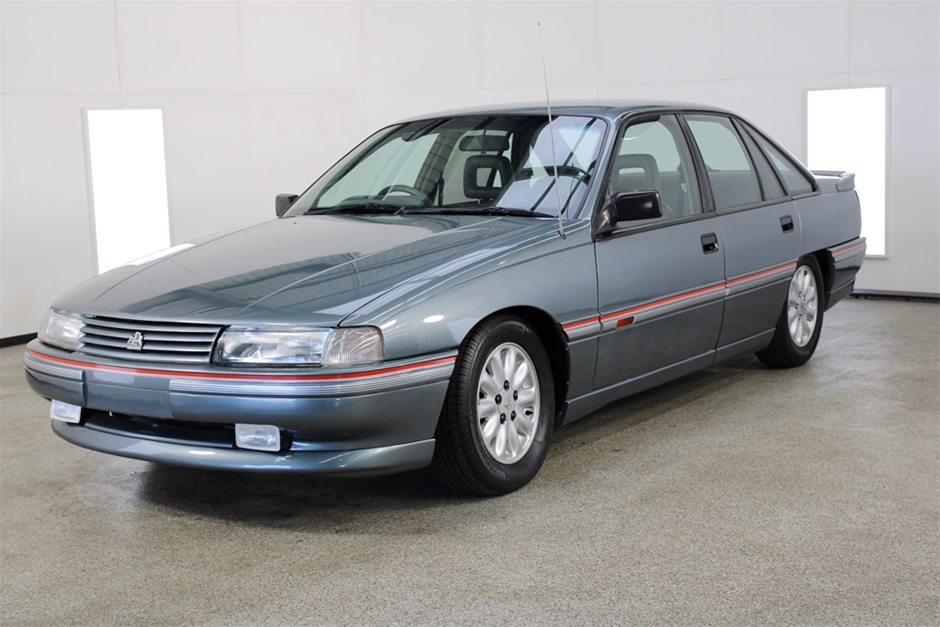 1989 Holden Commodore SS VN Manual Sedan