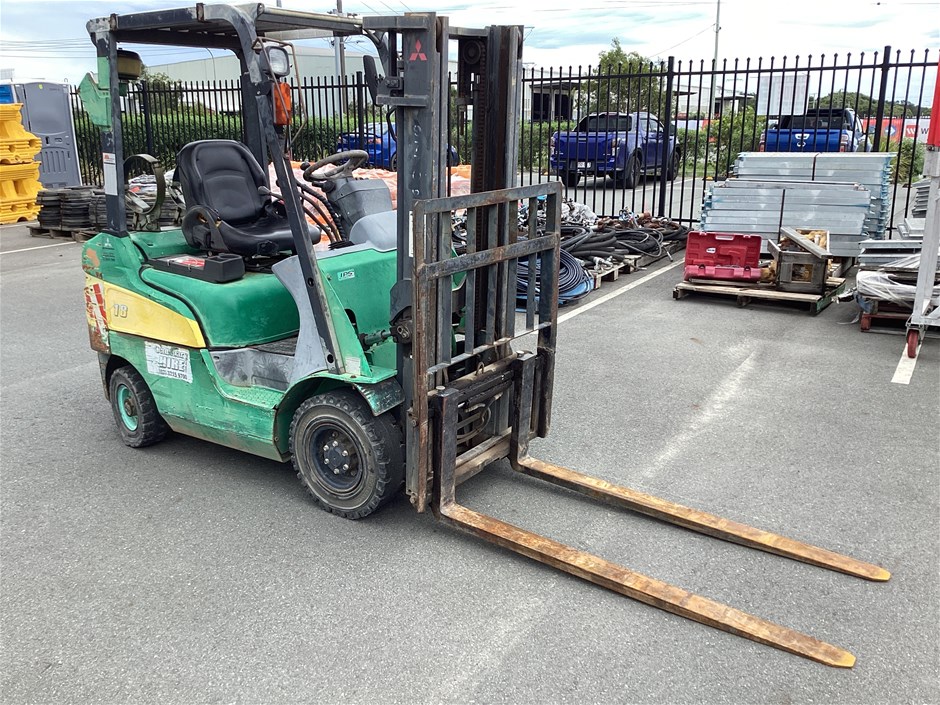 Mitsubishi FGE18ZNT Counterbalance Forklift