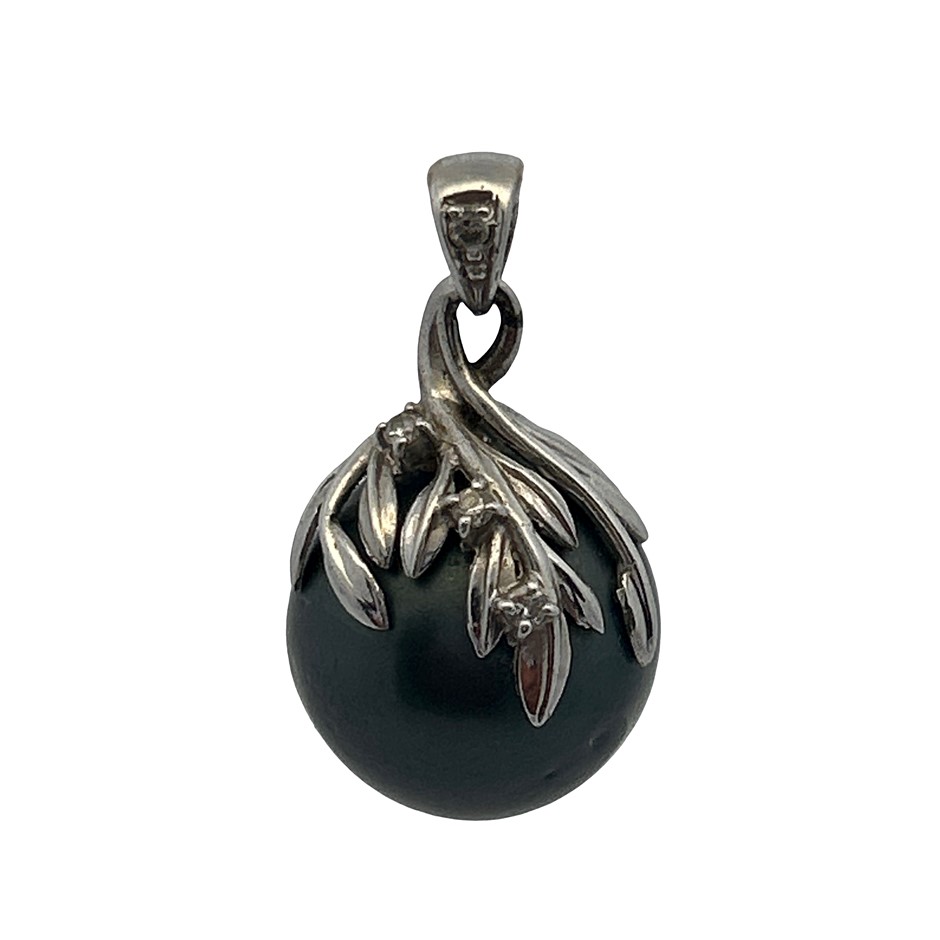 Platinum Black Pearl & 0 04ct Diamond Pendant