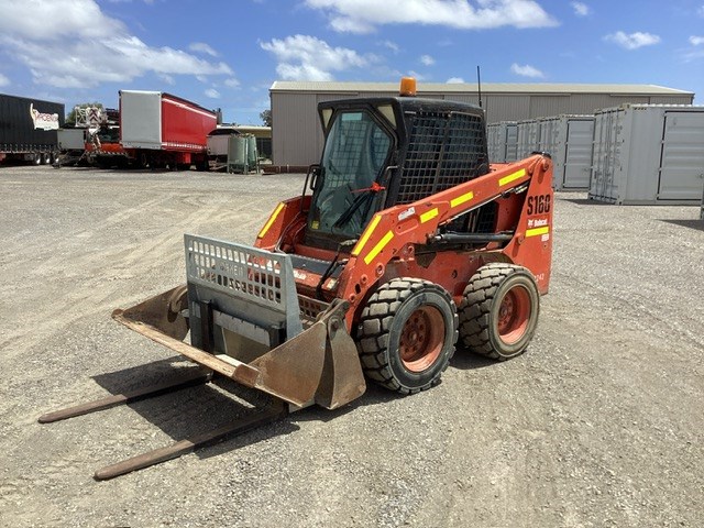 <p>2008 Bobcat S160 Skid Steer Loader (Wheeled)</p>