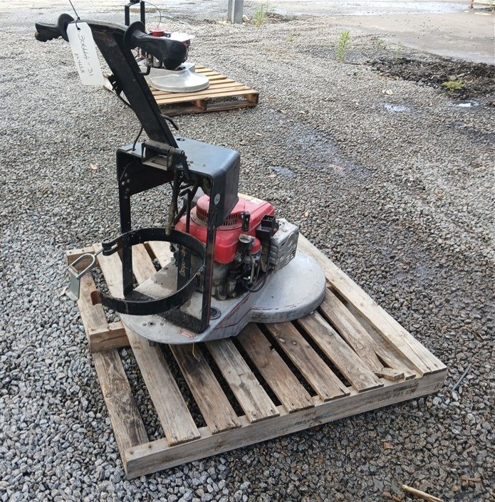 <p>Pioneer Floor Buffer</p>