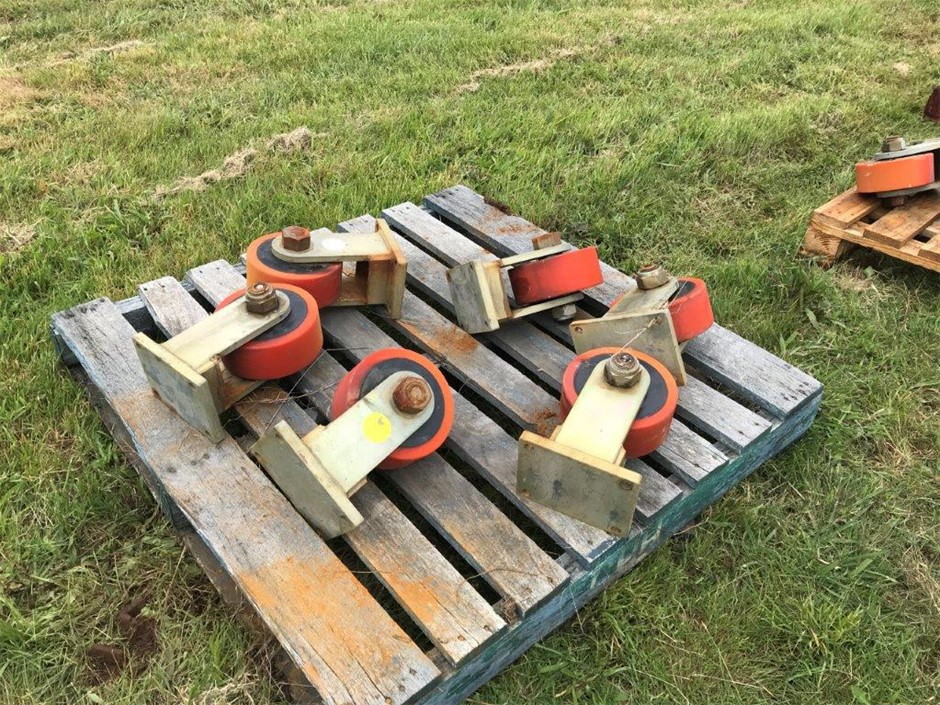 Heavy Duty Polyethylene Castors x 6