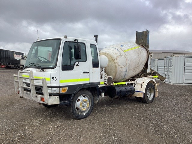 2002 Hino GD1J 4 x 2 Concrete Agitator Truck