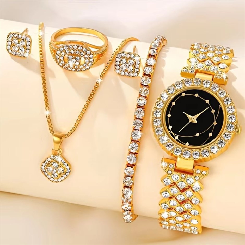 Beautiful Watch, Bracelet, Ring, Neclace & Earrings Iced Out Set