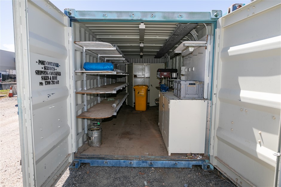 2010 20' Work Shop Shipping Container
