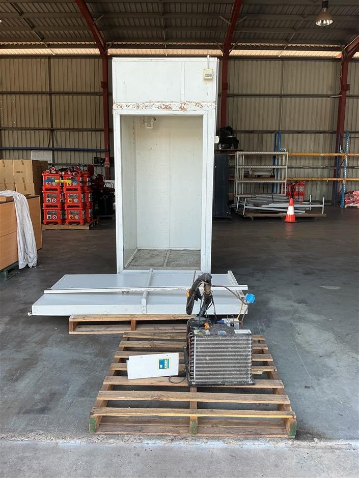 Free Standing Freezer / Cold Room