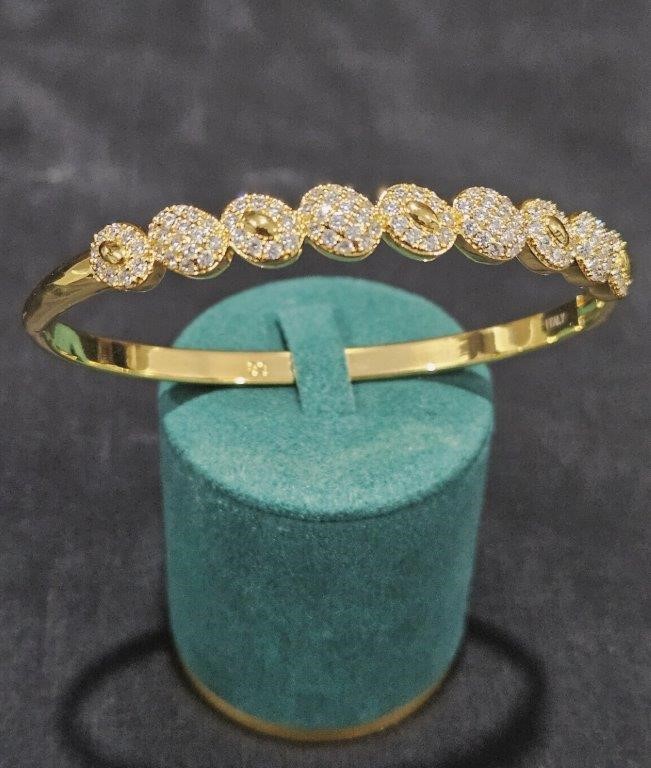 18K/ITALY Solid Yellow Gold Filled bangle -(stamped 18K/Italy)