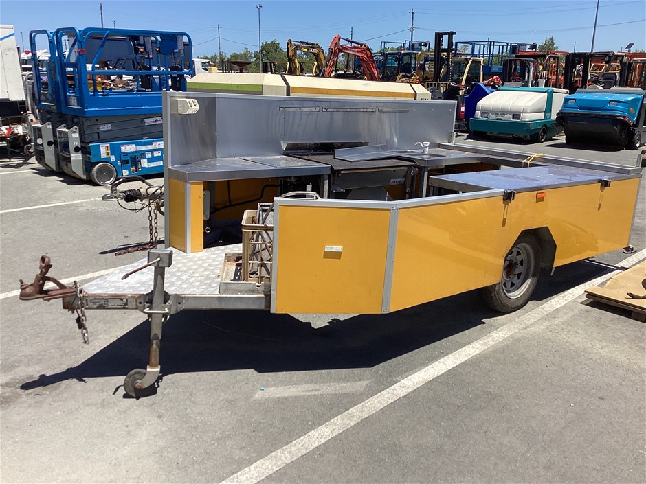 <p>2018 Studio Steel Catering Single Box Trailer</p>