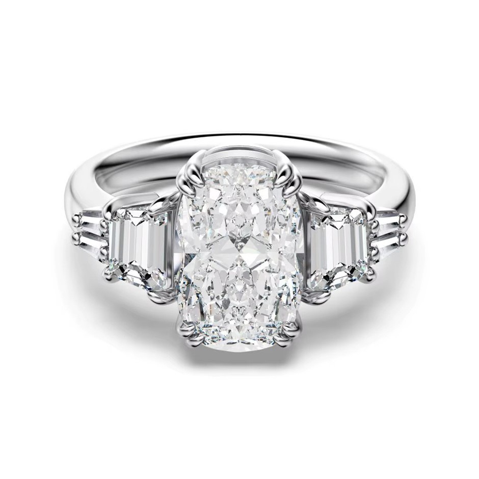 Large Oval 925 Sterling Silver Simulated Diamonds Ring - Size 6