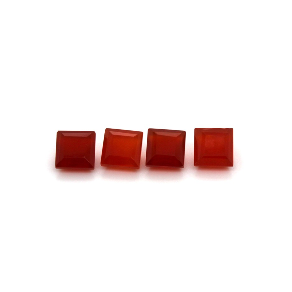 4 Pcs Square Red Onyx Gemstone