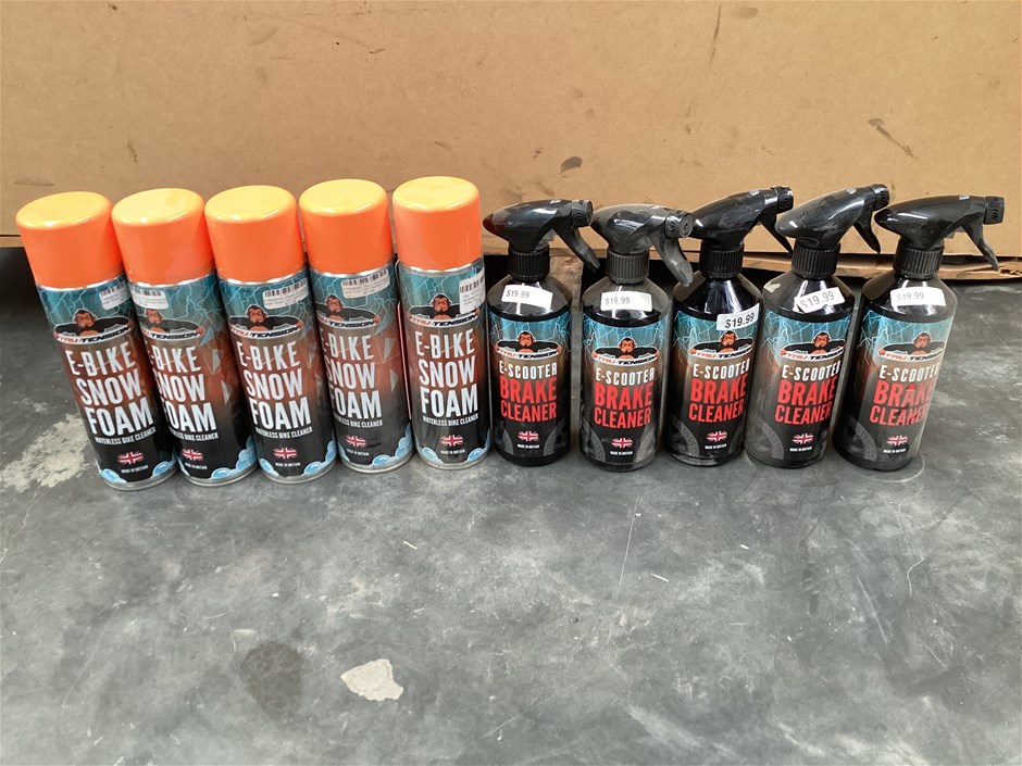 <p>E-Scooter Brake Cleaner and Snow Foam</p>