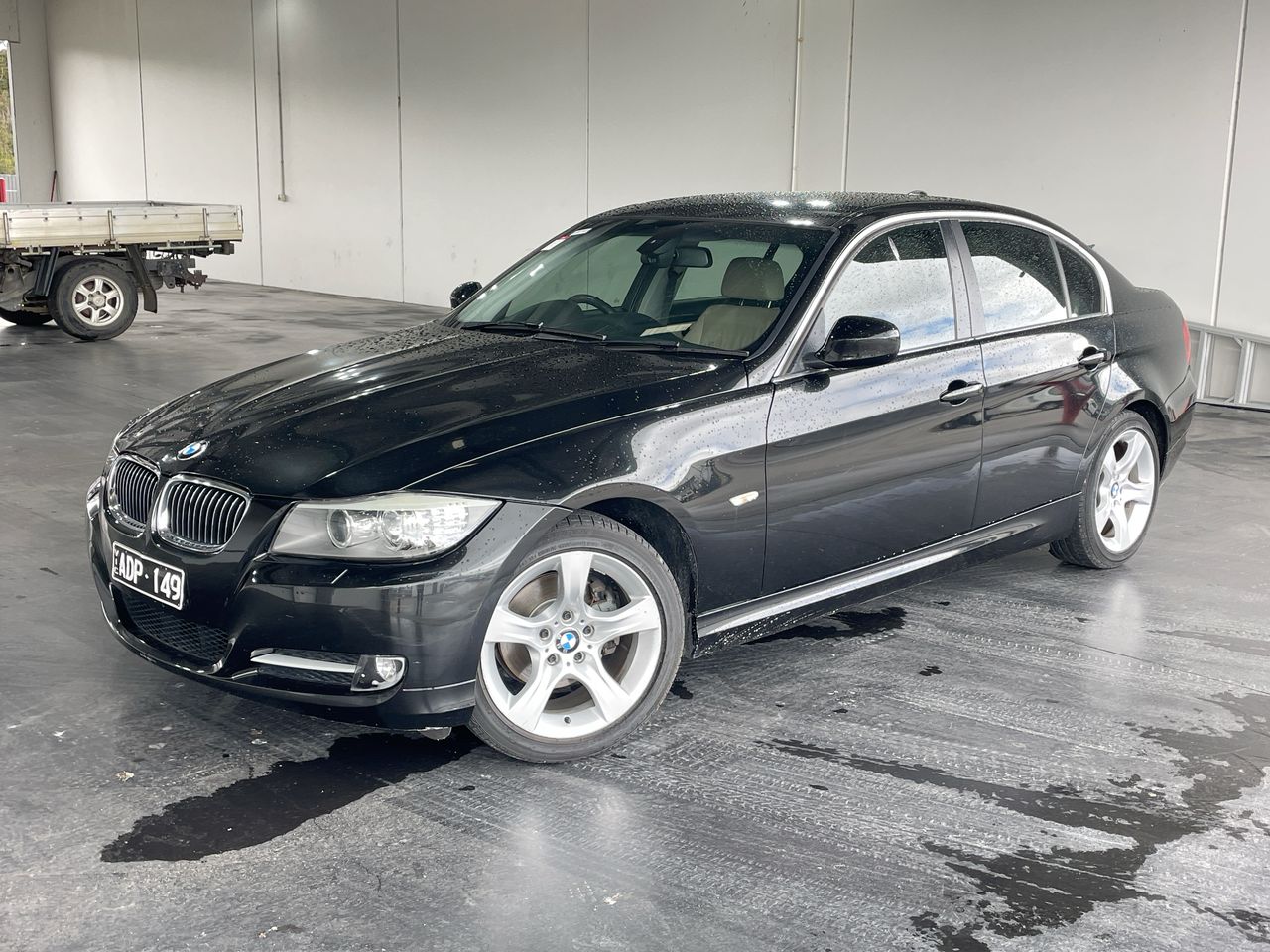 2011 BMW 3 Series 320i EXEC. E90 Automatic Sedan