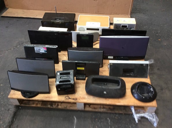 SONIQ/JBL/Panasonic Mixed Brand & Model Speaker System/Electronic devices