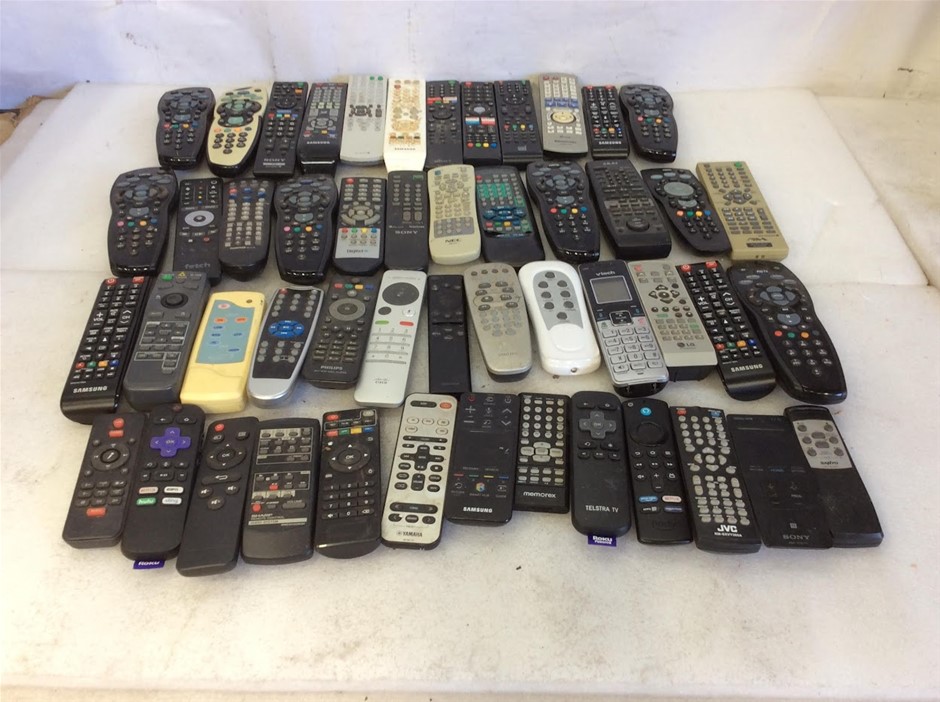 Mix Brand Mix Model Remote Control (Lot of 50)