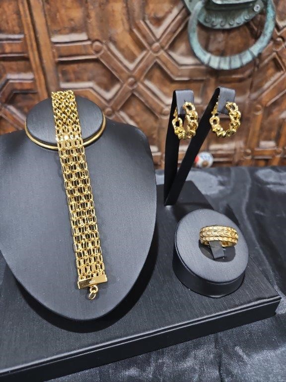 3pcsx18KGoldFilled/Italy Stamped Yellow Bracelet & Ring & Earring-