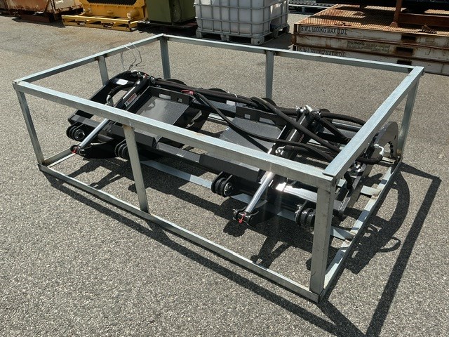 <p>Wolverine Sliding Steering Hook Attachment (Unused)