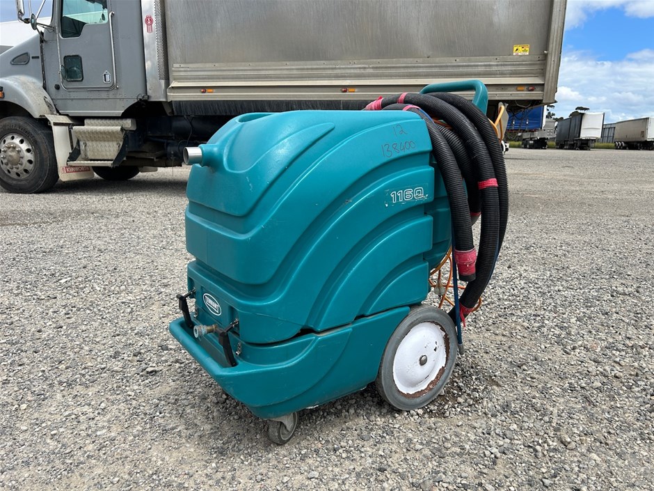 <p>Tennant Carpet Steam Cleaner</p>