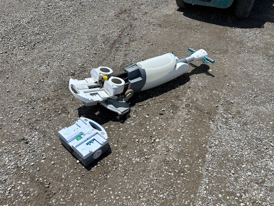 <p>iMop Floor Scrubber</p>