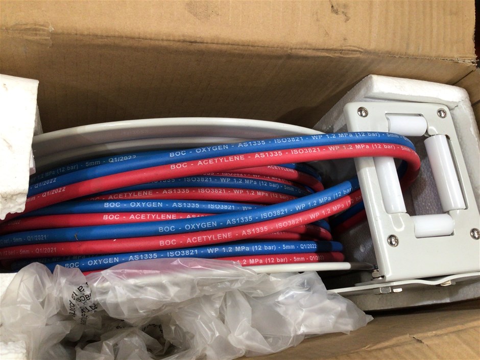 <p>BOC Trademaster Oxy/Acetylene Twin Hose Reel</p>