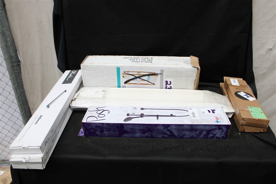 Assorted Bathroom Fittings