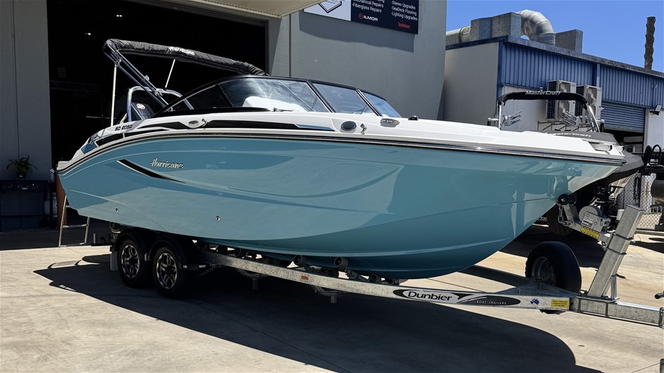 2024 Hurricane 2050 OB