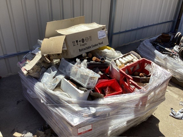 Various Makes And Models Of Injector And More, Pallet Of