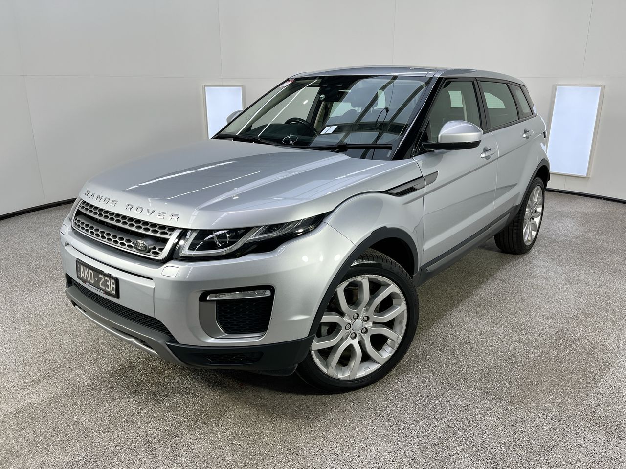 2016 Land Rover Range Rover Evoque TD4 150 SE Turbo Diesel 9 auto Wagon